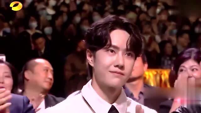 C7娱乐- 浓眉哥个人资料 