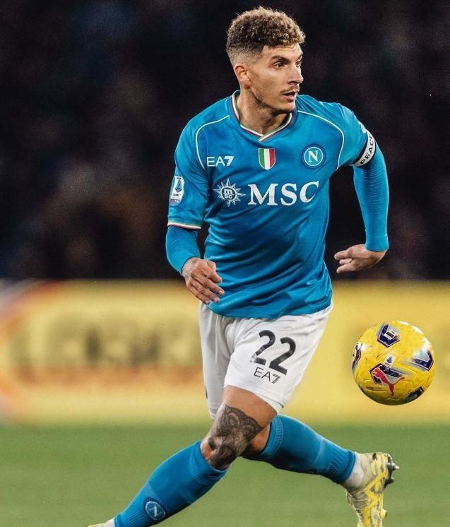 C7-关于德布劳内赛事官方发布势不可挡新规，巴黎圣日耳曼争议不断！的信息